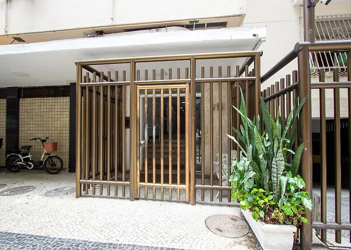 Copacabana - Lindo Apartamento Na Quadra Da Praia